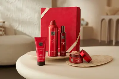 Galerijafbeelding 1 van The Ritual of Ayurveda - Medium Gift Set 