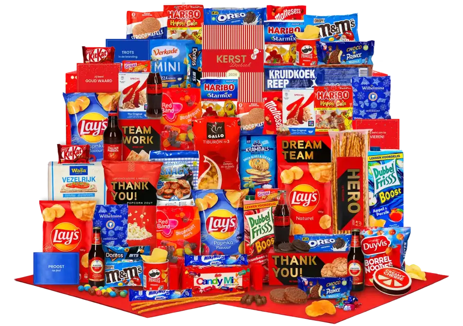 Luxe royaal gevuld kerstpakket met diverse zoete, hartige A-merk snacks zoals:  M&M, Lay's Oreo, dubbel fris, Coca Cola zero en 2 Amstel biertjes