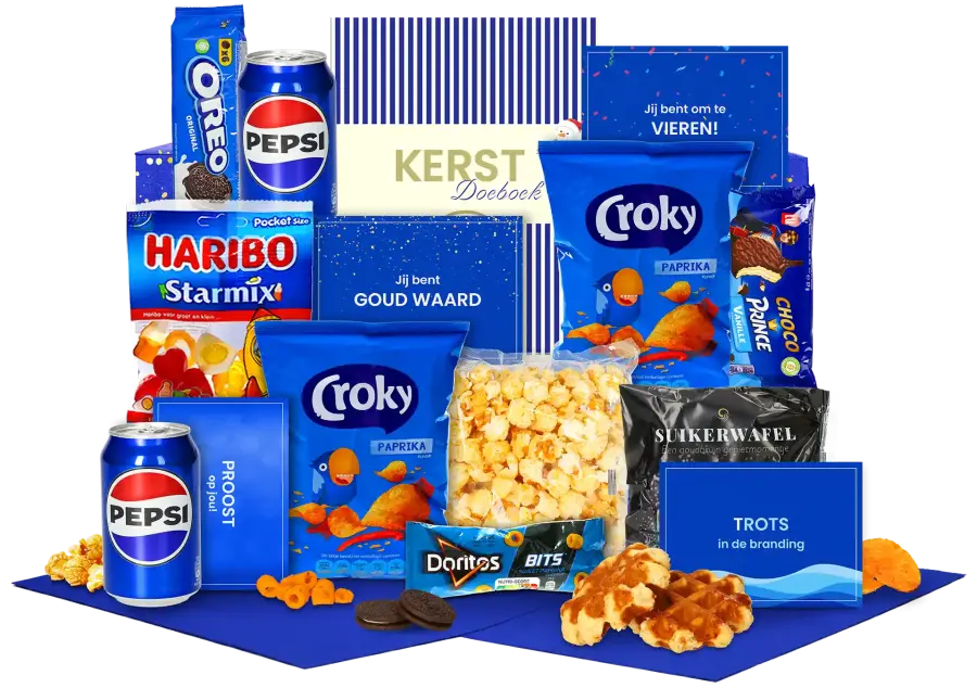 Kerstpakket met Croky chips, Haribo snoep, Pepsi en andere snacks