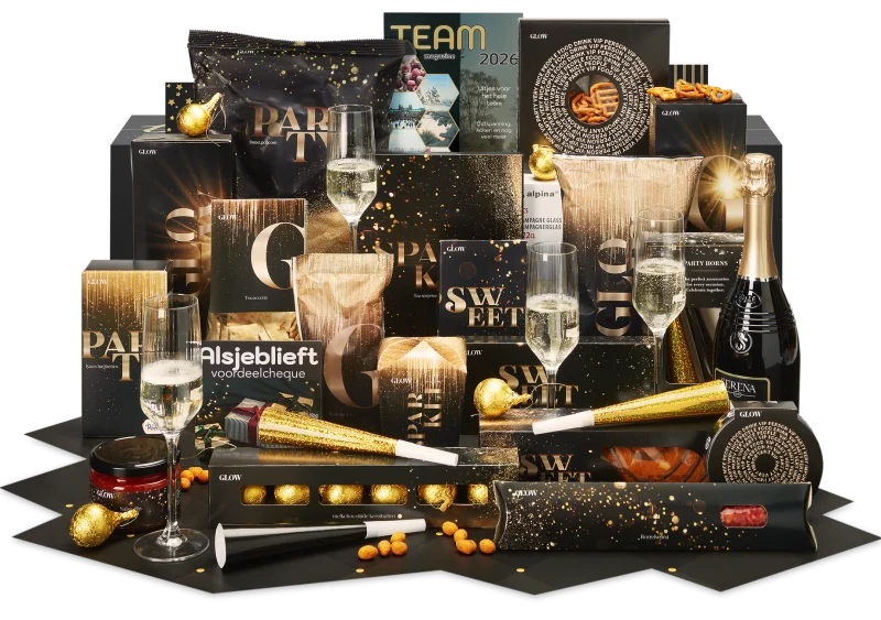 Happy new year kerstpakket met prosecco en lekkernijen
