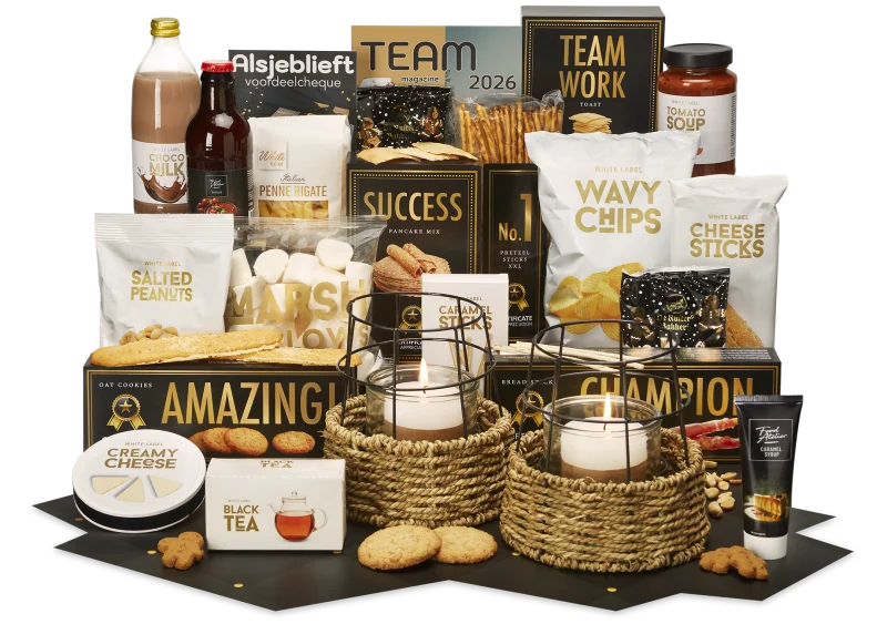 Gezellig kerstpakket met kaarsen en lekkernijen