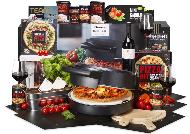 Pizzabakker kerstpakket met pizzasteenoven en wijnglazen