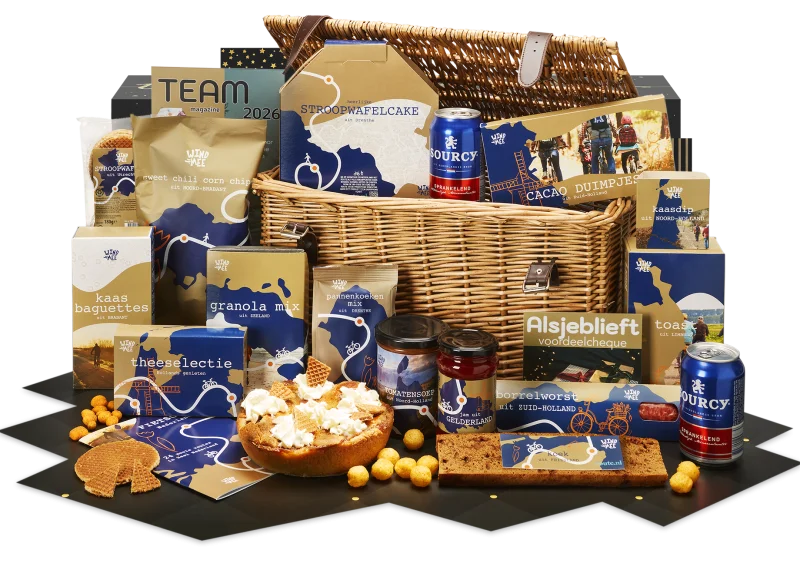 Zonder Grenzen kerstpakket met fietsgids en lekkernijen