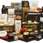 Hartig en Zoet kerstpakket vol lekkernijen voor een complete borrel - Kerstpakketten.nl